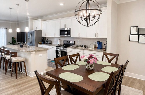 Caine Woods House | Ocean City Family Escape 3 Private Suites 5 Min Walk to Beach Sleeps 10