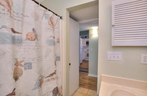 Caswell Beach Condo | Ocean Front Condo in Desirable Caswell Beach-3bdrm/2 bath w/Pool