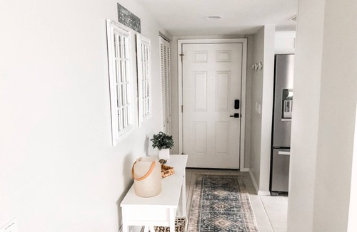 Breakers Condo | Ocean Front Condo, Steps to the beach, 2 bed/2 bath-Private beach & pool