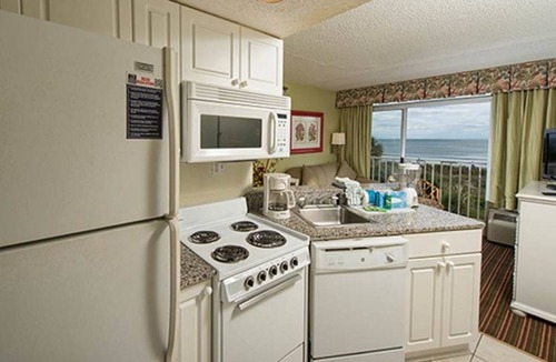 Ocean Drive Resort | Ocean Front Two Bedroom, N. Myrtle Beach 4013671
