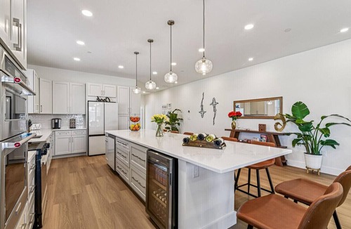North Ocean City Villa | Ocean View Sky Lounge | Hot Tub | 300 Ft to Beach | Sleeps 18