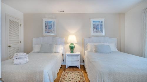 Folly Field Villa | Oceanfront, Complex Pool, Bikes