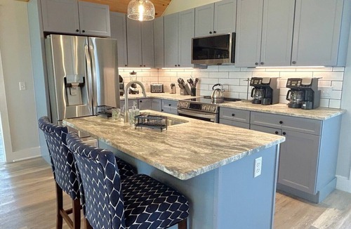 Caswell Beach House | Oceanfront Fishin Shack in Caswell Beach. Newly renovated with Pool