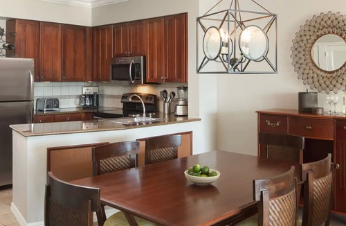 Key West Villa | Oceanfront Property - 2BR/2BA - Near Smather's Beach - Poolside Bar and Grill