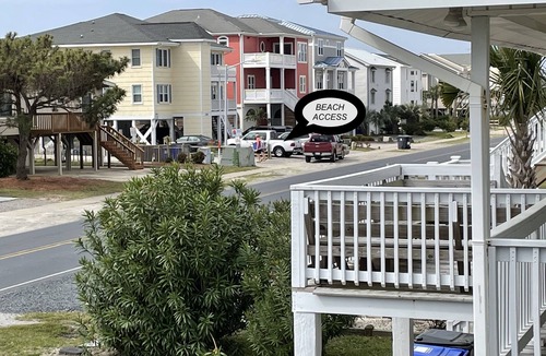 Ocean Isle Beach Cottage | OceanIsleBeach, NC/2nd Row/ Free Parking/Near Access Across St