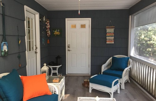 Rehoboth by the Sea Cottage | Oceanside Cozy Cottage 2 Blocks to Beach! Family & Dog Friendly! All Amenities!
