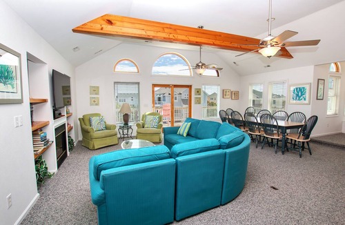 Ocean Hill House | Oceanside, Pool, Hot Tub, Community Amenities, VOH20, Laughing Duck