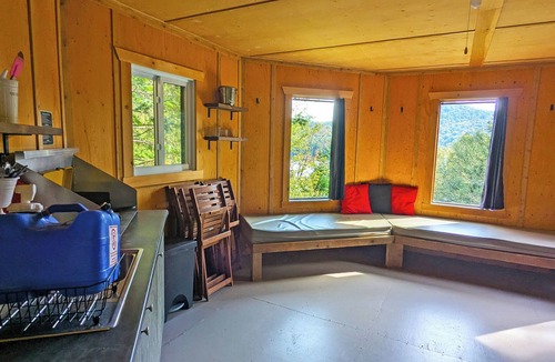 Saint-Faustin-Lac-Carre House | Octagonal treehouse with a panoramic rooftop terrace | Lodging #20