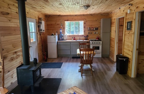 Gloucester County Cottage | Off grid cottage in the woods. Peaceful,in nature, pet friendly. no electricity