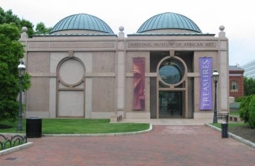 Old Town Alexandria Condo | Old Town Alexandria Resort ~located minutes from the metro