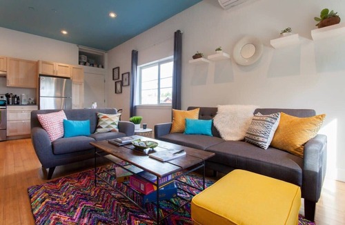 Alberta Apartment | *On Alberta! Modern Artist Loft w/Rooftop Views!*