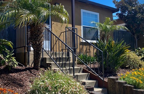 Ocean Beach Cottage | One bedroom cottage at Blue Heron Cottages