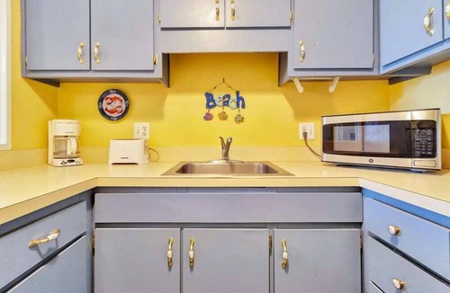 Caine Woods Condo | Orleans Court 317