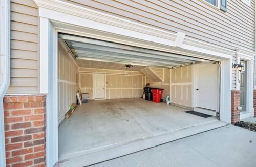 Reynoldsburg House | Our Cozy Home Away from Home
