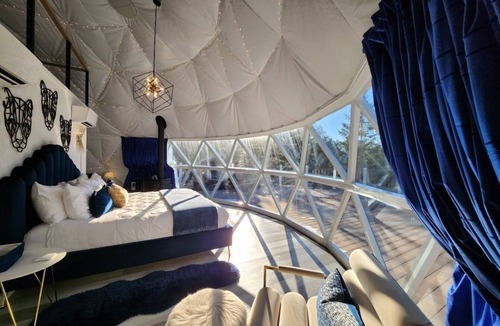 Windermere Cabin | Our most luxurious Dome, Cougar Dome in Winderdome Resort