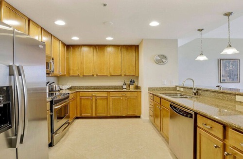 Cape Harbour Condo | Palm Breeze | Cape Harbour 2 bedroom 2 bath luxury condo