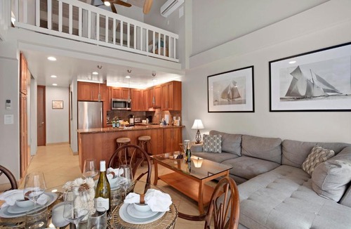 Honokowai Apartment | Papakea Villas Ocean View 7 BR Sleeps 20 Great for Families Complimentary Car with 6 Nights PKC ML-3966 by KBM