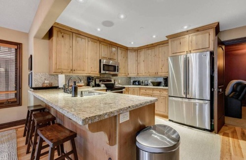 Deer Valley Villa | Park City 5BR with Private Hot Tub, Theater and Game Loft and Free Shuttle