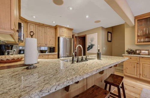 Deer Valley Villa | Park City 5BR with Private Hot Tub, Theater and Game Loft and Free Shuttle