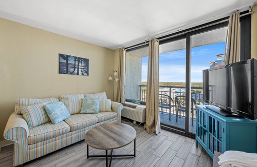 Myrtle Beach Condo | Patricia Grand 1004-1 BR-Beautifully Decorated Condo in Myrtle Beach