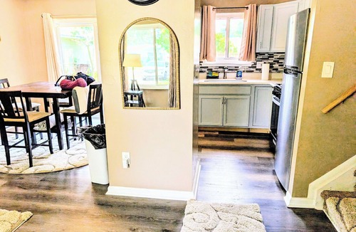 Romulus House | Peaceful, clean, spacious, great to stay.