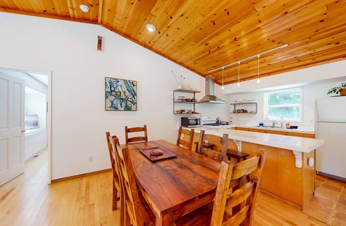 Little River House | Peaceful, dog-friendly home among the redwoods with beautiful garden