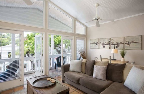 Downtown House | Peak Of Duval