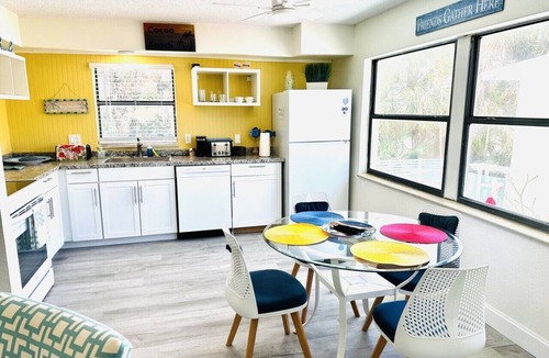 Cocoa Beach Villa | Penguins on the Beach | 2BR Steps to Beach & Downtown w/pool | Unit 6