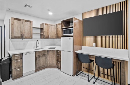 Safford Apartment | Peppertree Studios D3