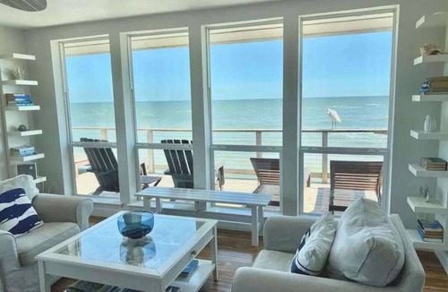 San Luis House | Perched on the Beach - Beach Front Home