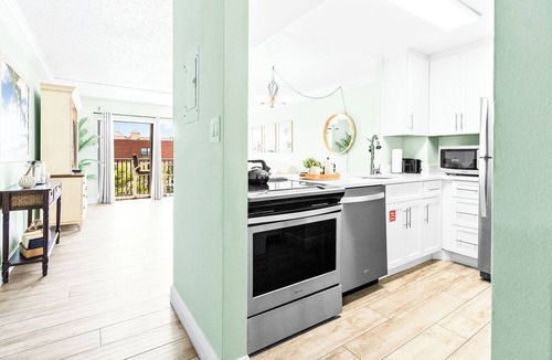 Avon By The Sea Condo | Perfect Family Getaway Steps from Cocoa Beach Pier with Oceanfront Heated Pool