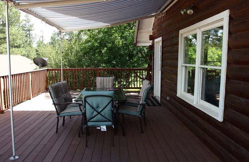 Overgaard Cabin | Perfect family cottage in Pines - 2 acre farm!
