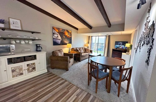 Kimberling City Condo | Perfect location for a cozy family get-away to Table Rock Lake!