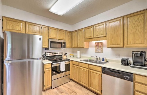 Flagstaff Apartment | Pet-Friendly Condo Less Than 1 Mile to Hikes and Golf!
