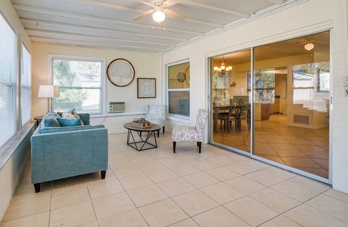 Englewood South Cottage | Pet-friendly Englewood Home - 4 Mi to Beach!