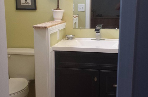 Rodanthe Cottage | Pet Friendly! Extra clean and great Internet! Now Sunday check in and check out