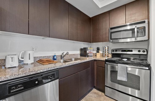 Evans Churchill Apartment | Phoenix Scholars Loft