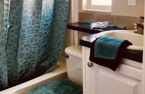 Southgate Cottage | Pinecraft Cottage - In the heart of Sarasota