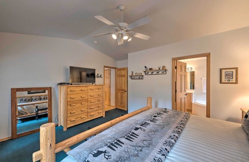 Pinetop House | Pinetop Golf Course Home: Furnished Deck & Views!