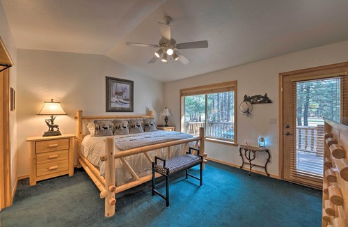 Pinetop House | Pinetop Golf Course Home: Furnished Deck & Views!