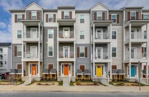 Caine Woods House | Pool Access! Newly Built Ocean City Townhome
