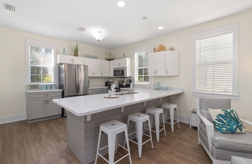 Port St. Joe House | Pool Front Retreat! Barefoot Bliss is a 2BD/2.5BA cottage w/3 pools, 1 mile from Windmark Beach!