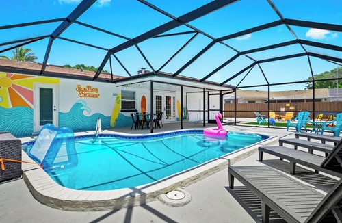 Whitfield House | Pool Home - MiniGolf -Arcade- Near Beaches - Pet Friendly