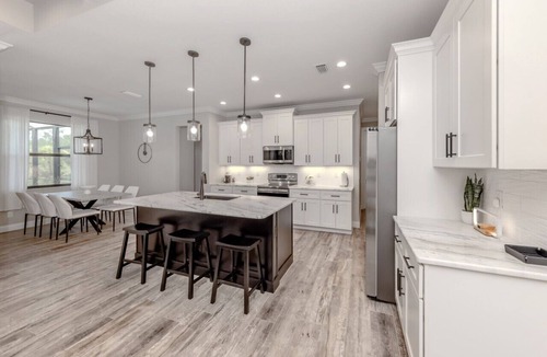 Port Charlotte House | Poolside Palms Getaway near Fisherman`s Village