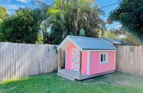 Riverview Estates House | Pre furnished 3 bed 2 bath house nearby the beach