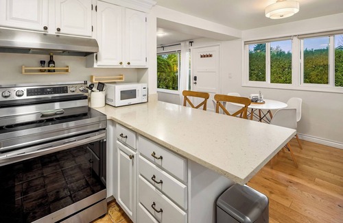 Crown Hill House | Pretty Seattle Home · Peaceful Cozy Stay