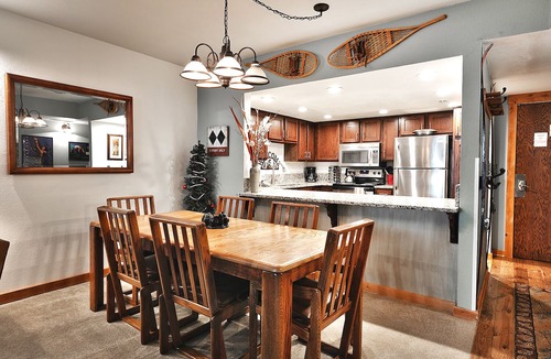 Downtown Park City Condo | Prime LOC-Town SKI Lift-Main Str-Heated Pool-Hot Tub open 12 months/year-WIFI