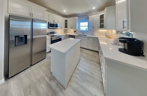 Isla Del Sol House | Prince Paradise | Spacious, Gulf Views, + Community Pool
