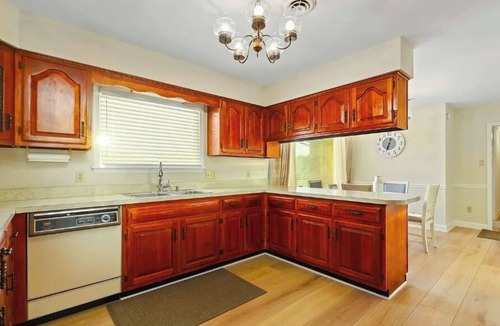 Greenville House | Private 6BR Retreat | Pool, Grill, Nature