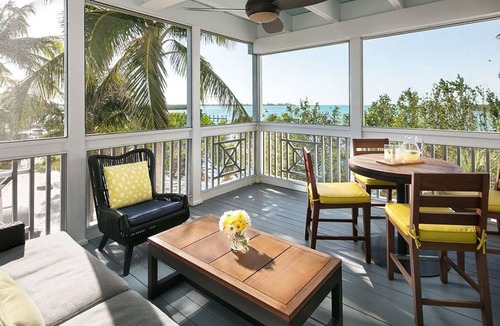 Key West Resort | Private Beach House Resort+ Lagoon Pool, Beach + Dock, Watersport, 2BR Suite